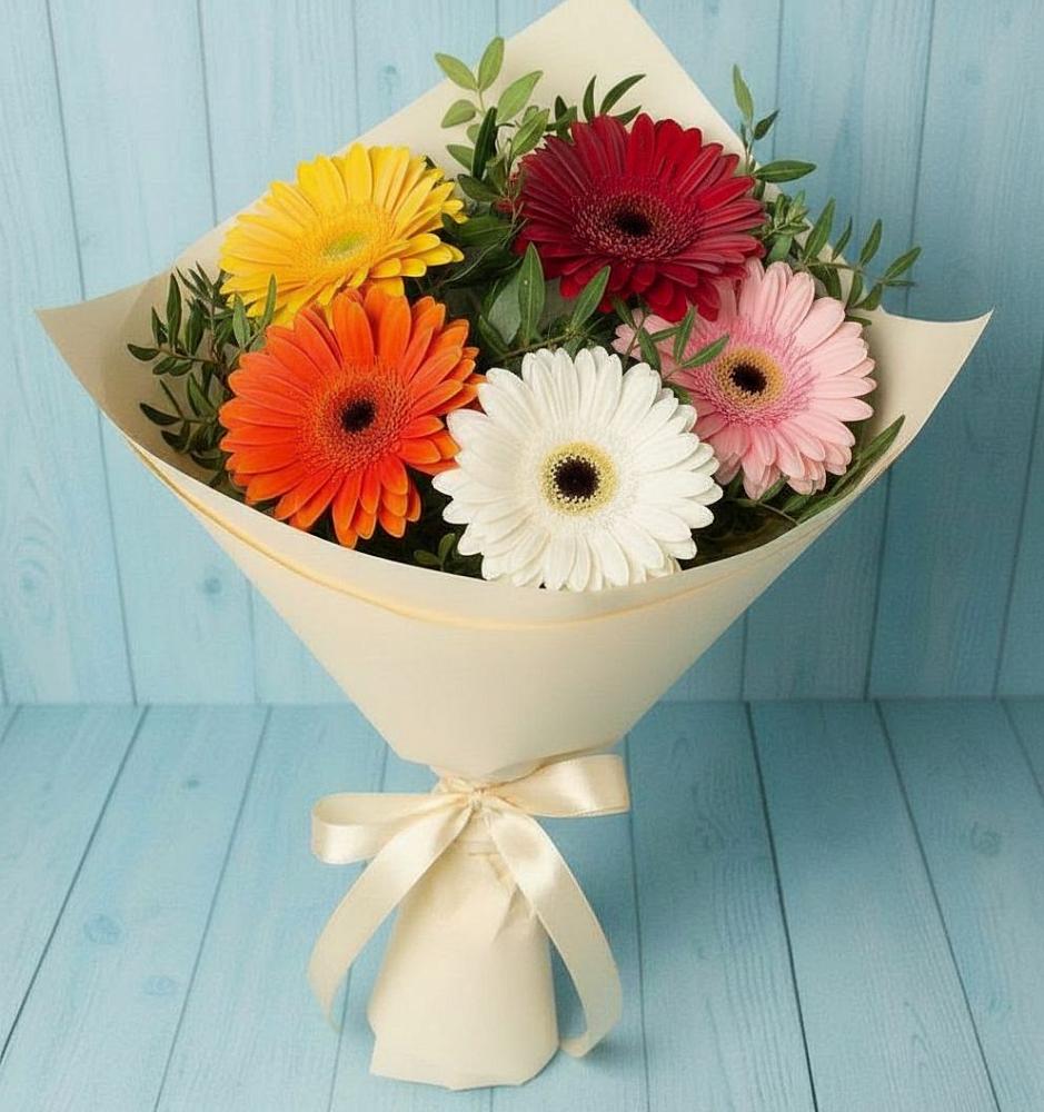 Букет праздник в Нижневартовске Букет цветов из: Герберы в Нижневартовске