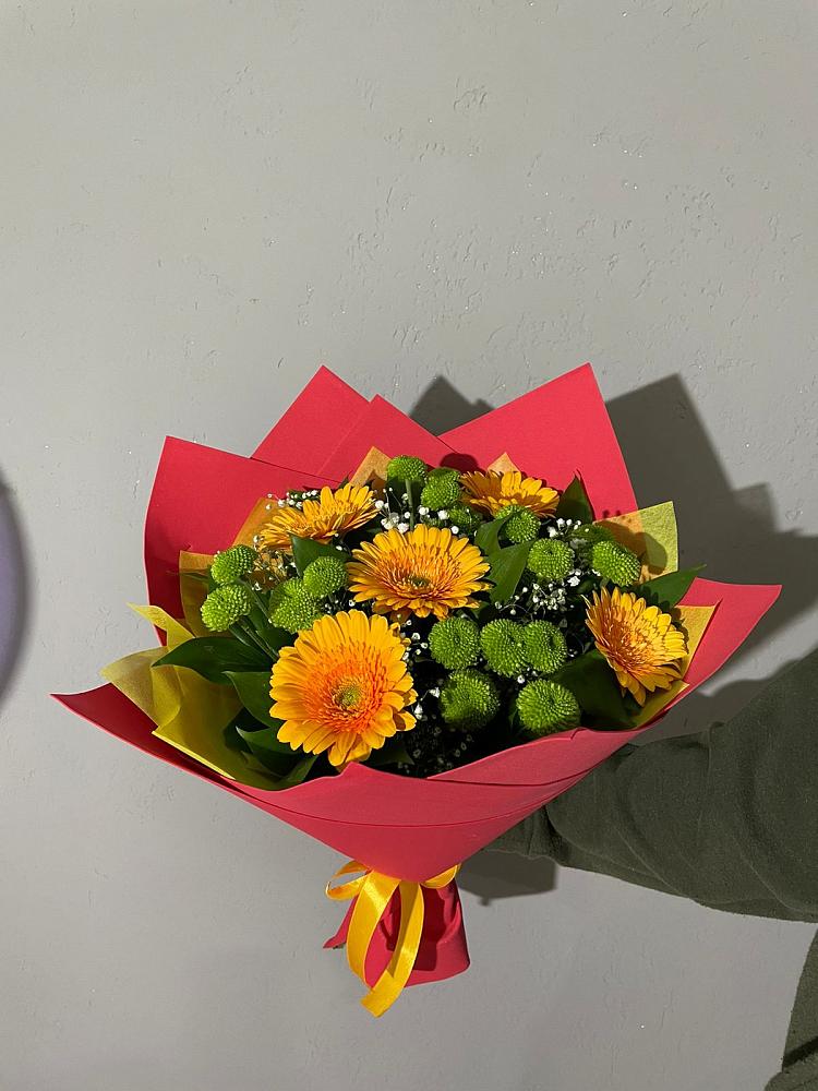Букет восход солнца в Нижневартовске Букет цветов из: Герберы и Хризантемы в Нижневартовске