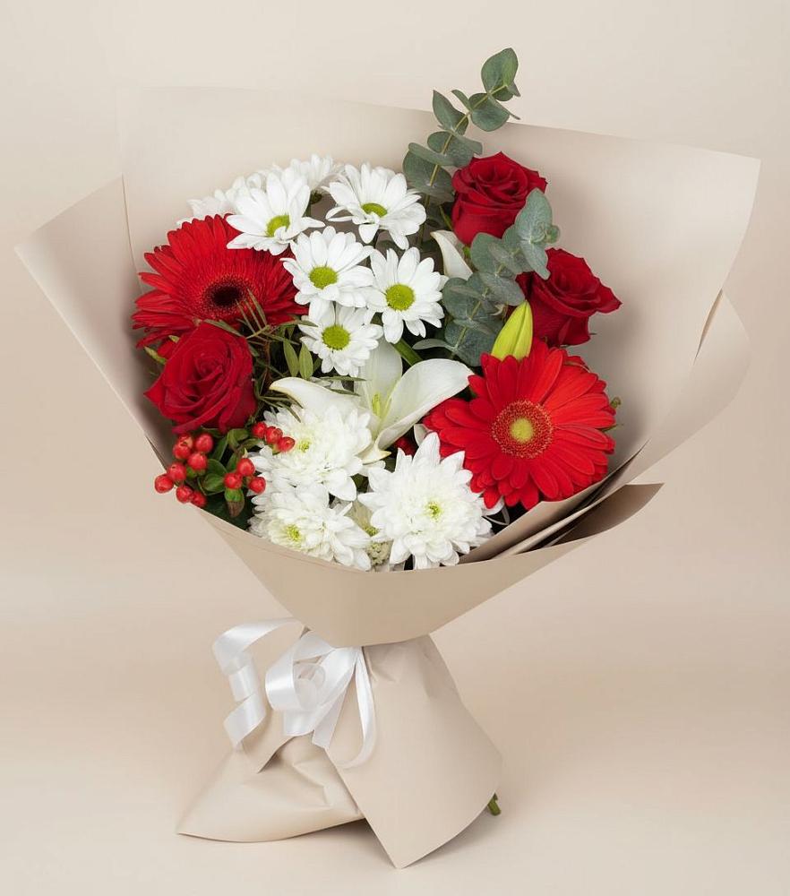 Букет поцелуй лета в Нижневартовске Букет цветов из: Розы, Хризантемы, Герберы и Лилии в Нижневартовске